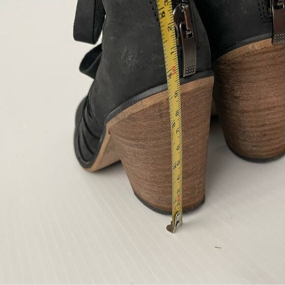 Free People hybrid strappy distressed booties dark grey size 38/8us - Picture 3 of 13